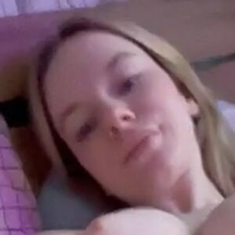 emilson 19 pornstar adult picture