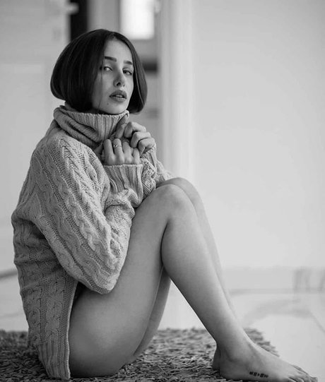 Emuna Zuzut nudes star gallery