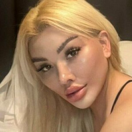 MsPalomares free model pic