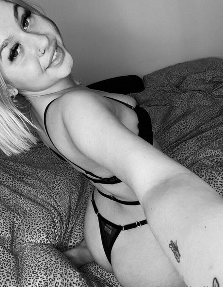 baileybellee adult star pics