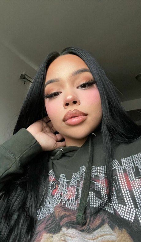 Gigifrmtexas exclusive actress pics