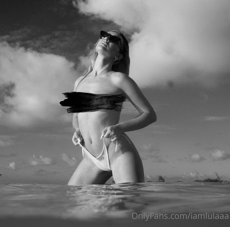 iamlulaaa pornstar sexy photo