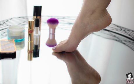 Alanny SG hot actress picture