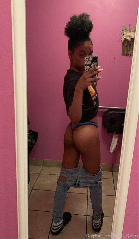 hazelqveen hot actress img