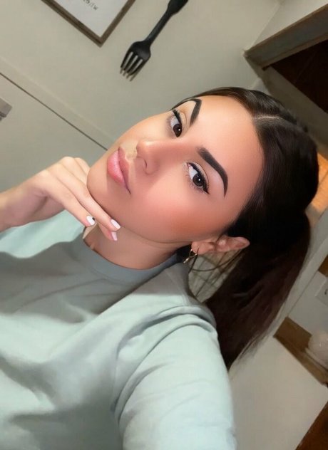 Savtiva porn actress galleries