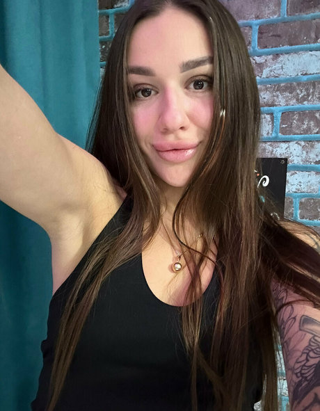 Kitty Katty porn actress galleries