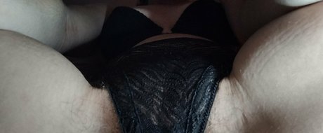 kneebes free pornstar image