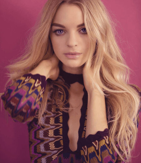 Olivia Rose Keegan pornstar free photo