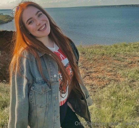 eda sweet top star images