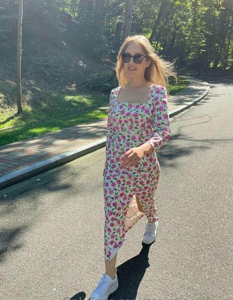 alexa sunny erotic model image