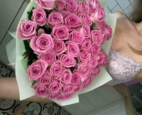 alexa sunny model hot photo