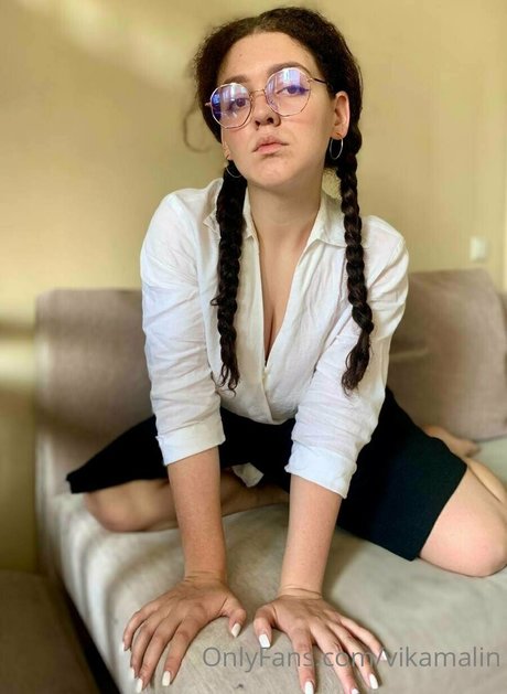 vikamalin pornstar nude image