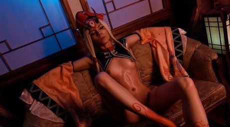 XenyaMorph model pornographic picture