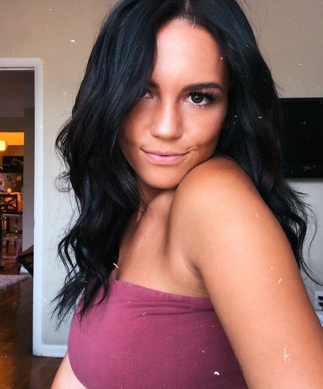 Taylor Horner pornstar naked archive