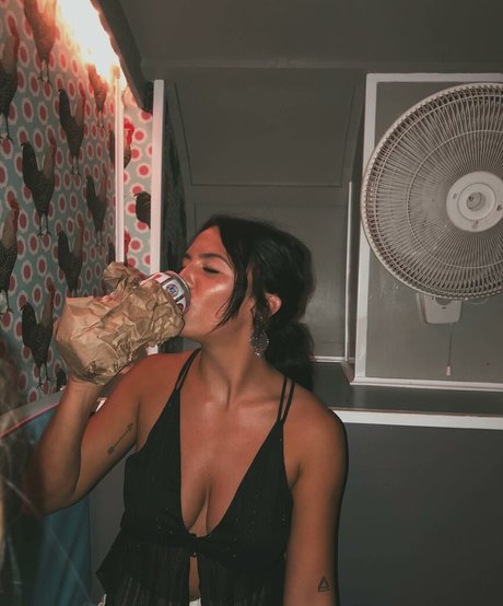 Taylor Horner hd pornstar pic