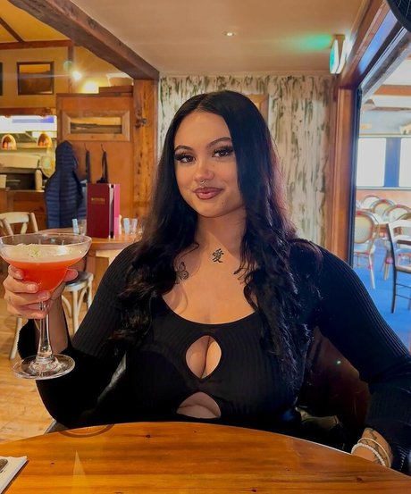 taylaraywhite pretty star pictures