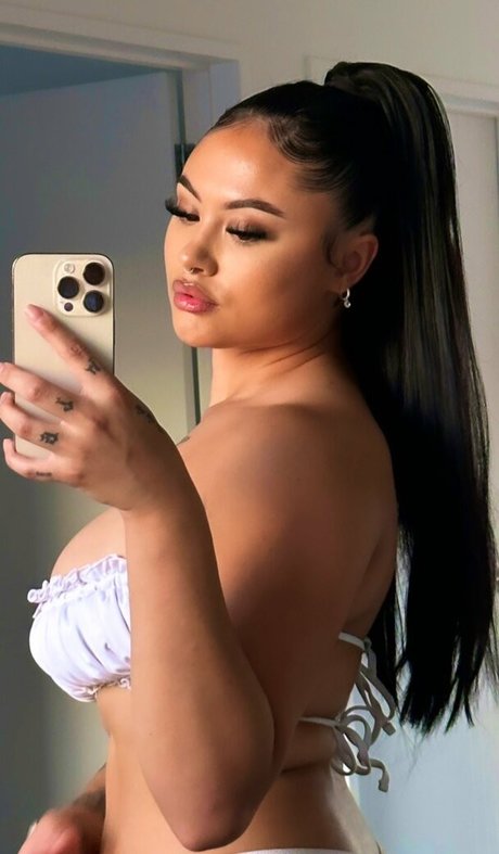 taylaraywhite free star pictures