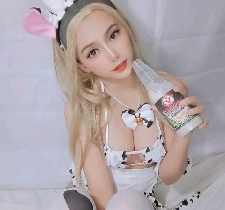 skyame xx exclusive pornstar photos