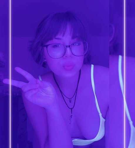 Ivorymeadowlark model hot pictures