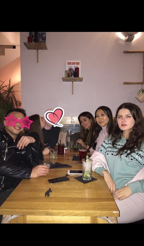 Anissakate erotic model images