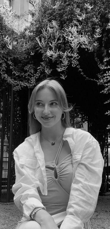 lil mia art pornstar photos