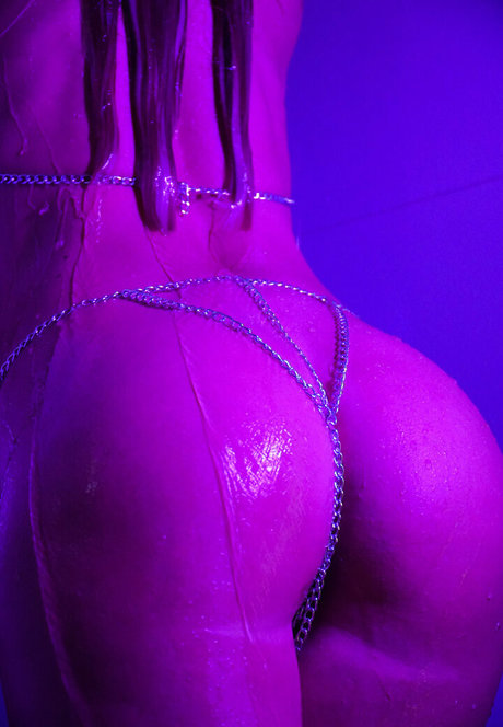 Jennifer Mastter nude star pics