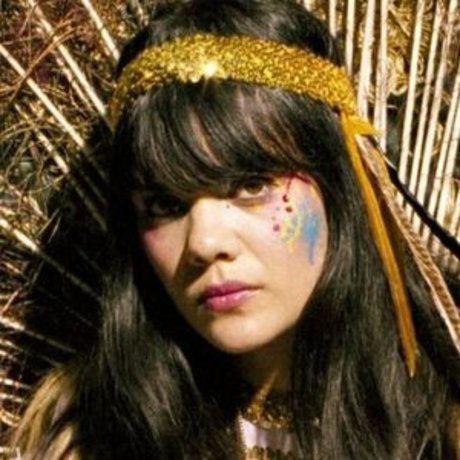 Natasha Khan naked model picture