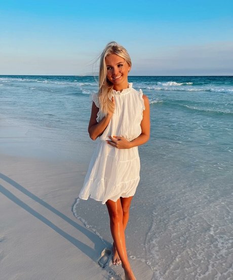 Abbie Bruney top actress img