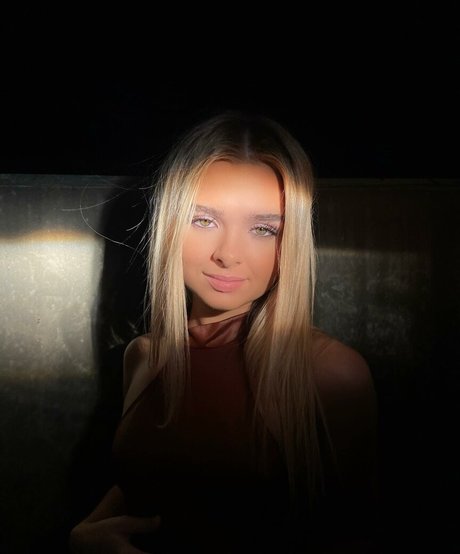 Abbie Bruney pornstar adult images