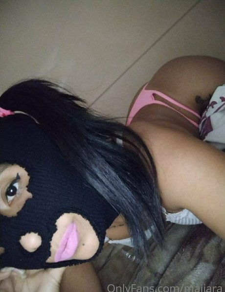 maiiara pornstar exclusive picture