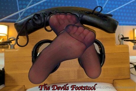 devilsfootstool xxx model pictures