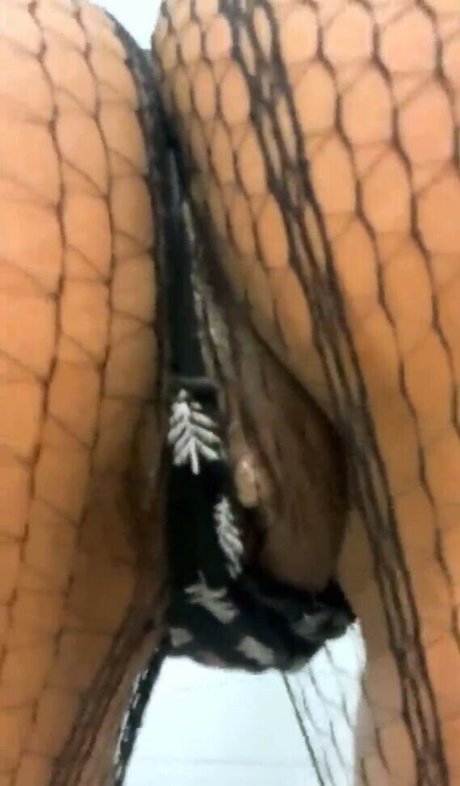 Lokitastar23 nude pornstar pics