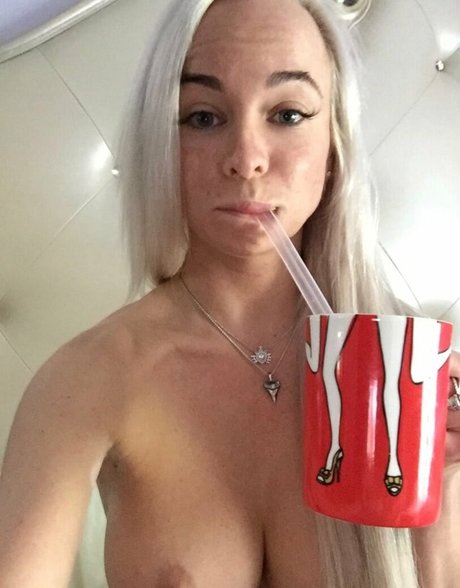 Casey Lee pornographic actress image