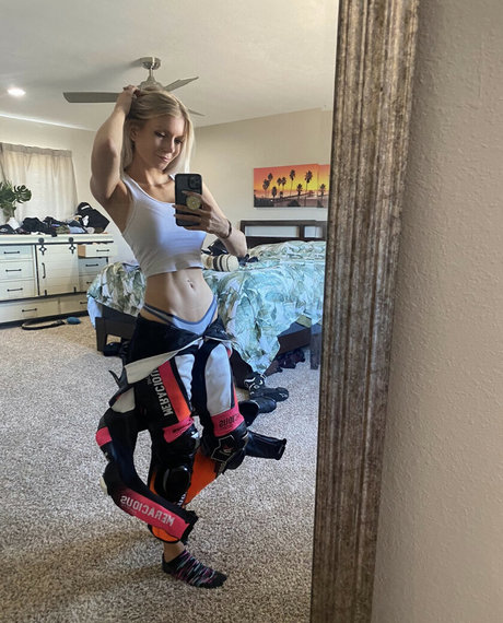 Mrs cbr star porn gallery