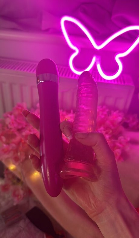 lilly blooms pornstar perfect archive