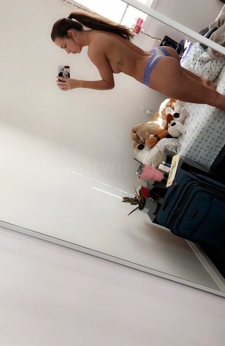 Sarah Jolz exclusive pornstar pictures