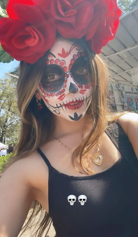 Melibela pretty pornstar pics