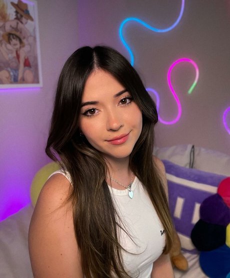 Melibela nudes model gallery