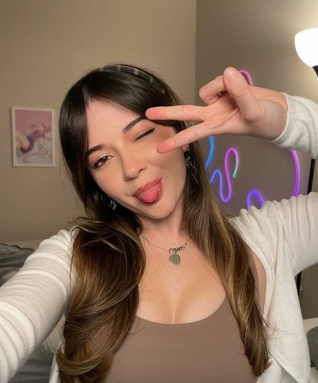 Melibela hd actress pic