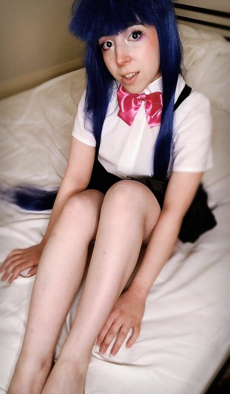 Knifearella adult model pics