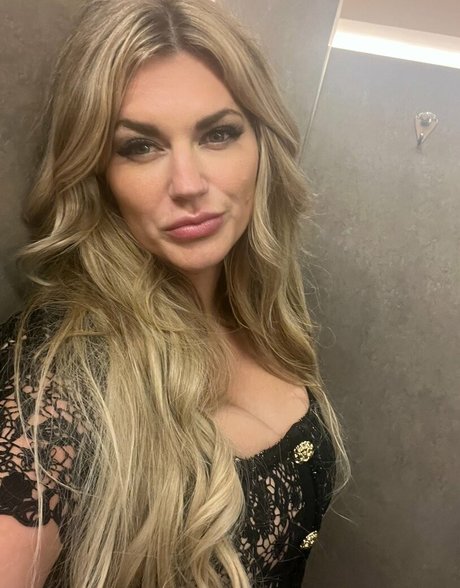 Melania Mercer star nudes photo