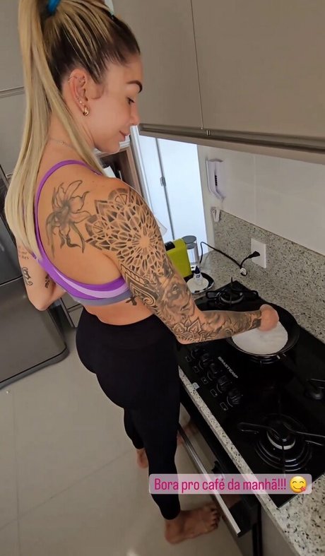 Thaisa Daher star art photo