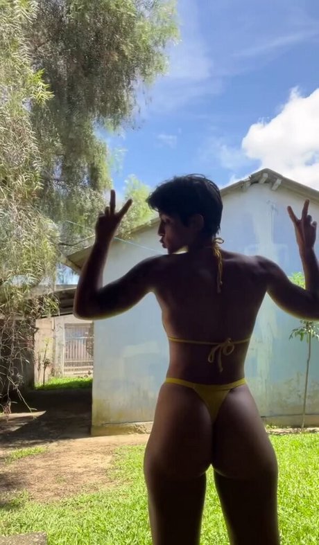 arianelcrd art pornstar pictures