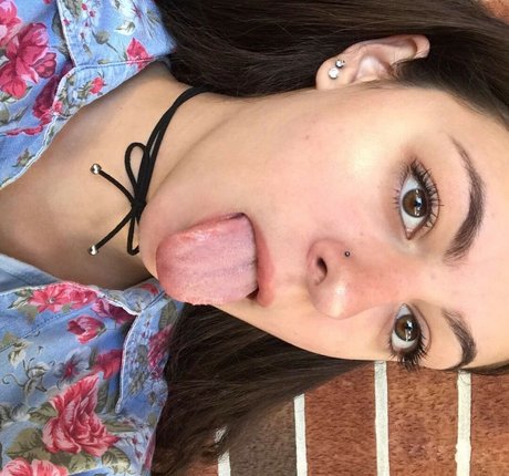 starrysighh erotic pornstar picture