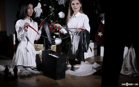 Fibi Euro free model gallery