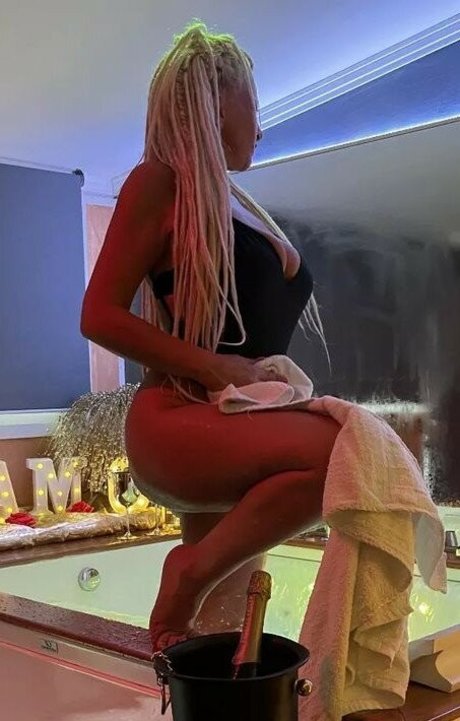 Loredana Modugno pornstar adult pics