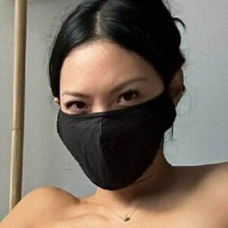 Lunars Secret pretty model images