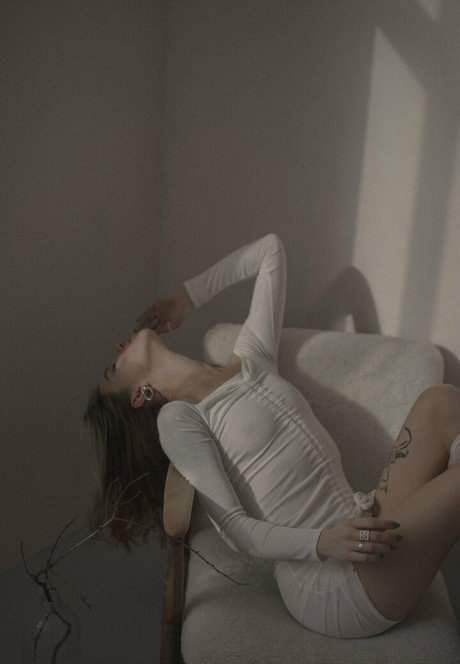 disimaria model hot pic