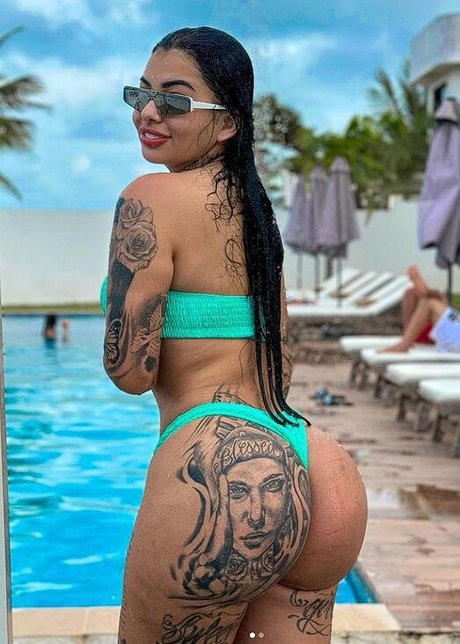 Carol Mourah pretty actress pics