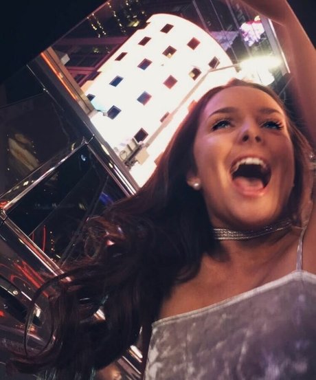 Allie Rosadino erotic actress pics